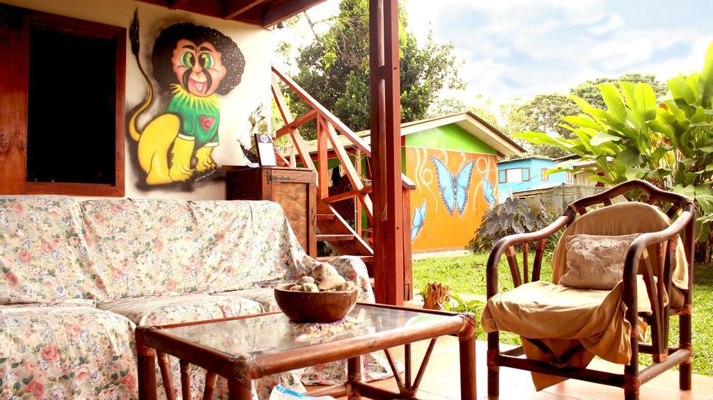 Hakuna Matata Hostel Cahuita Esterno foto
