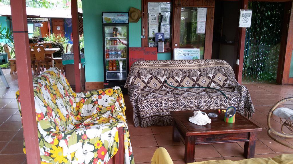 Hakuna Matata Hostel Cahuita Esterno foto